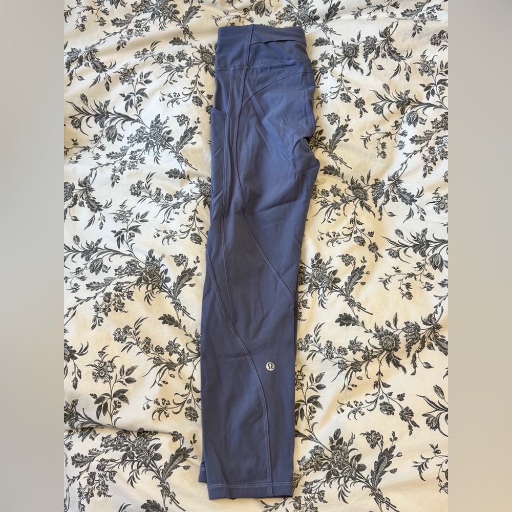 LULULEMON - Women's leggings - 25” - Lavender - Never Worn - Picture 3 of 4
